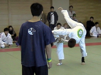 �����I��̓��҂���