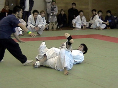 �r�Ђ����F�R������̈ړ��������c